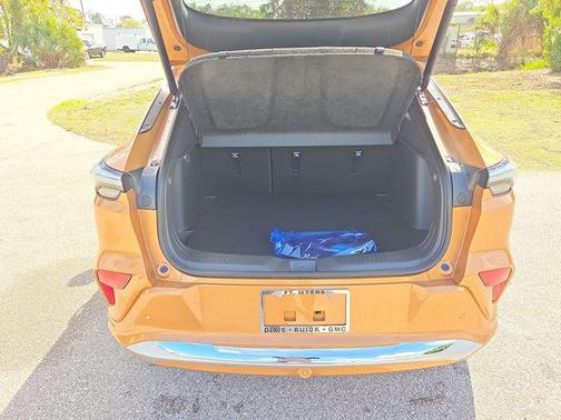 Copper 2026 Buick Envista Avenir FWD