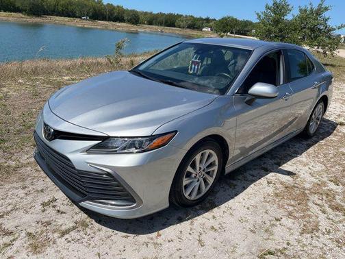 Celestial Silver Metallic 2022 Toyota Camry LE