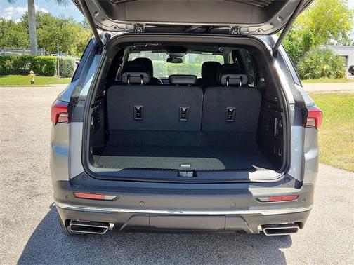 2025 Buick Enclave Preferred FWD