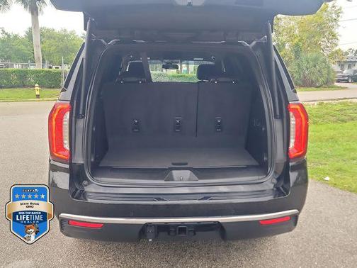 Onyx Black 2023 GMC Yukon SLT