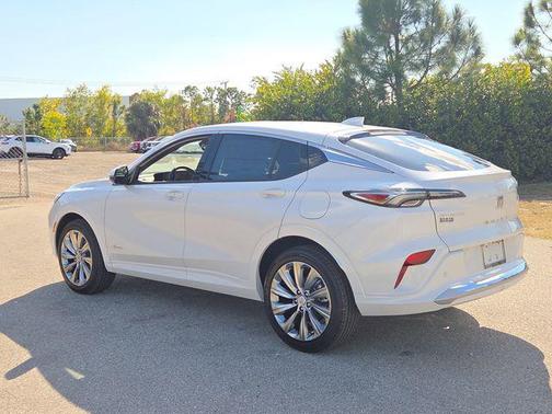 2026 Buick Envista Avenir FWD