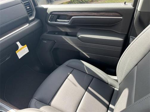 2026 GMC Sierra 2500 SLT