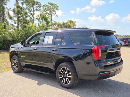 Midnight Blue Metallic 2024 GMC Yukon 4WD AT4