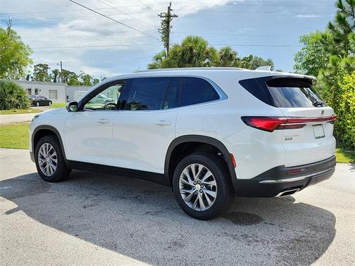 2025 Buick Enclave Preferred FWD
