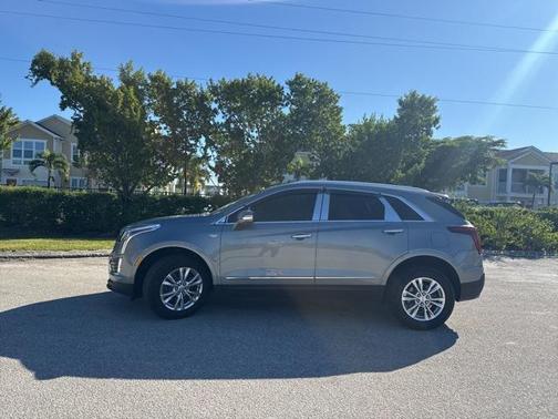 2023 Cadillac XT5 Luxury