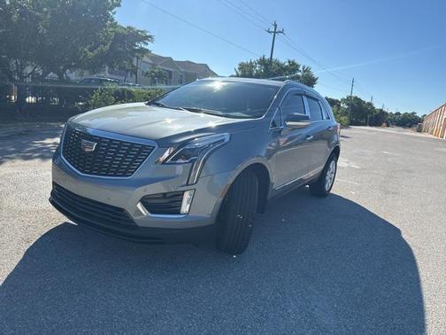 2023 Cadillac XT5 Luxury