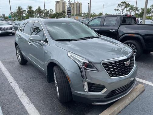 2023 Cadillac XT5 Premium Luxury