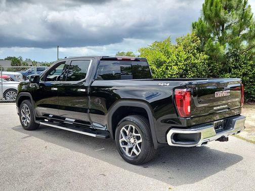Onyx Black 2026 GMC Sierra 1500 SLT