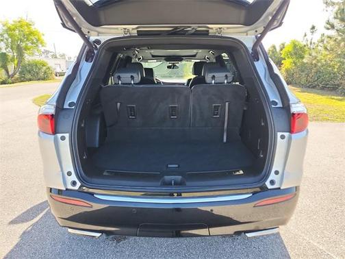 2022 Buick Enclave FWD Essence