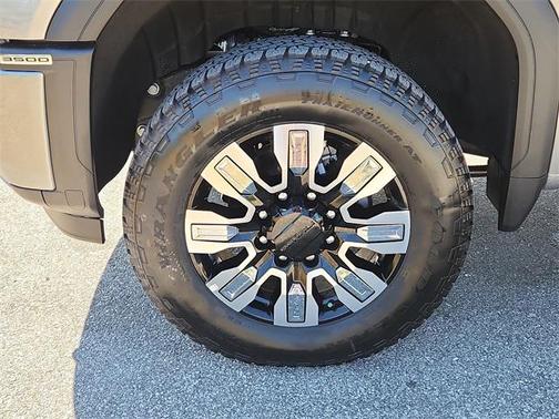 2026 GMC Sierra 3500 Denali