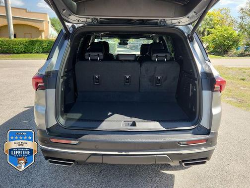 moonstone gray metallic 2026 Buick Enclave Preferred