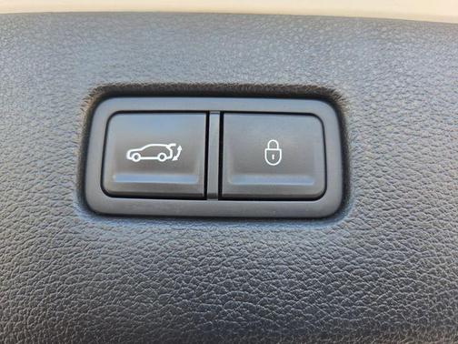 2023 Genesis GV80 2.5T