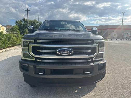 2022 Ford F-250 Platinum