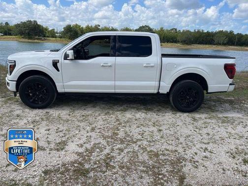 White Metallic 2024 Ford F-150 Platinum
