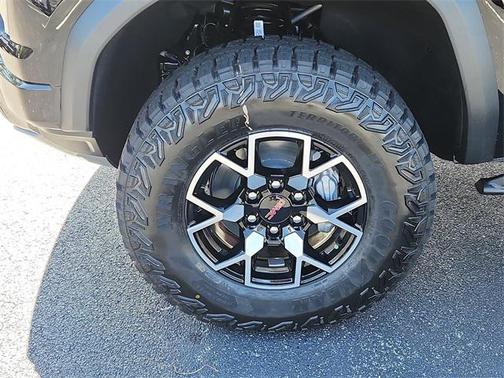 2026 GMC Canyon AT4X