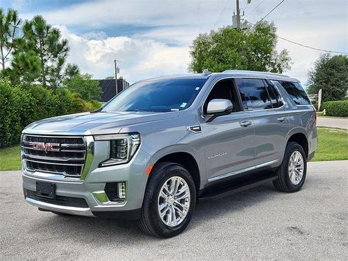 2023 GMC Yukon SLT