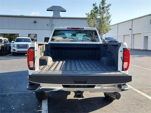 2025 GMC Sierra 2500 Base