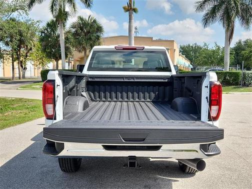 2025 GMC Sierra 2500 Base