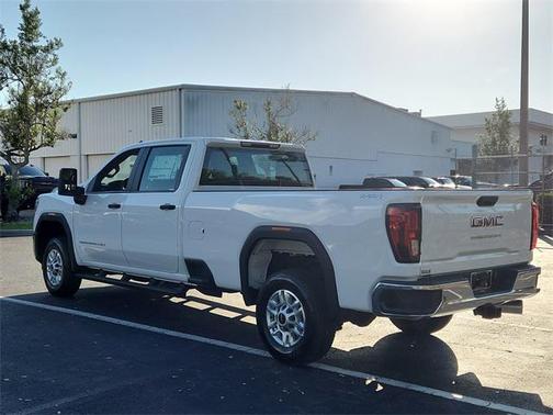 2025 GMC Sierra 2500 Base
