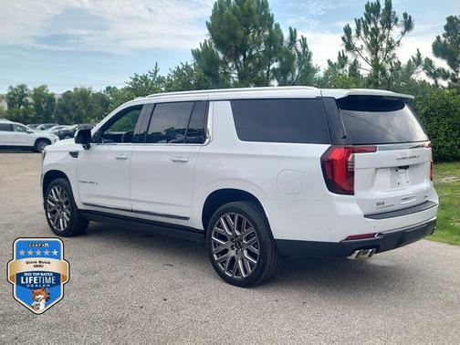 Glacier White Tricoat 2026 GMC Yukon XL Denali Ultimate