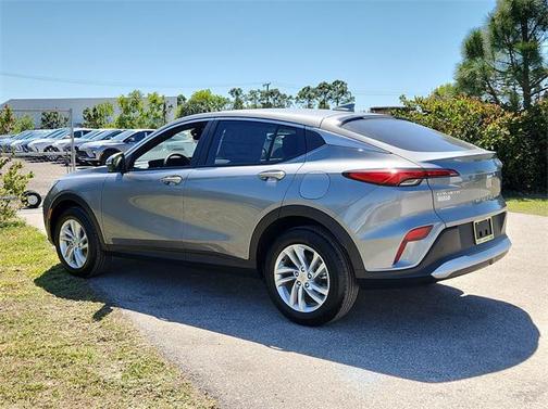 2025 Buick Envista Preferred FWD