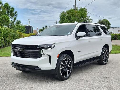 2023 Chevrolet Tahoe 4WD RST