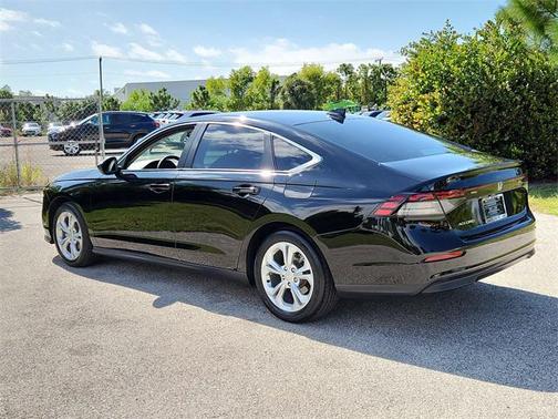 2024 Honda Accord LX 1.5T