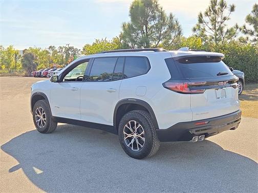 2026 GMC Acadia AT4 AWD