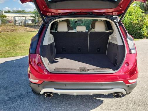 2019 Lincoln MKC Standard