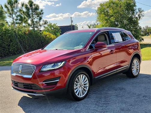 2019 Lincoln MKC Standard