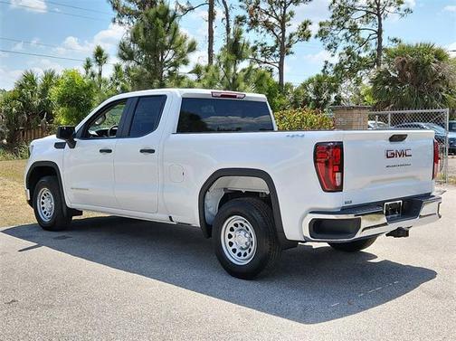 2025 GMC Sierra 1500 Pro