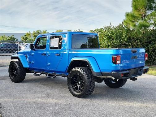 2025 Jeep Gladiator Nighthawk