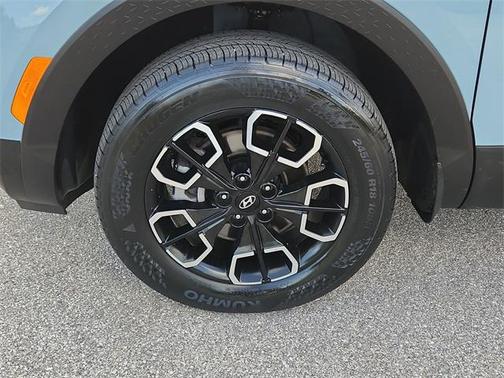 2023 Hyundai SANTA CRUZ SEL Premium