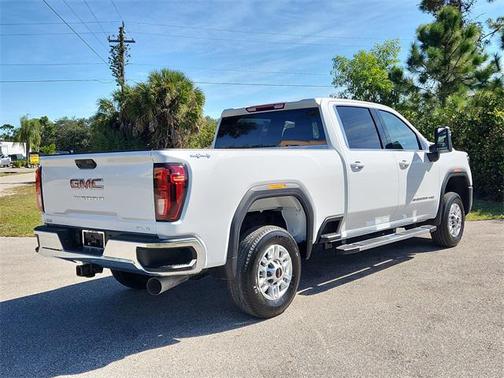 2026 GMC Sierra 2500 SLE