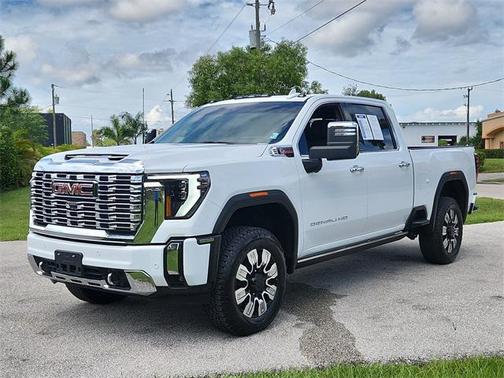 2024 GMC Sierra 2500 Denali