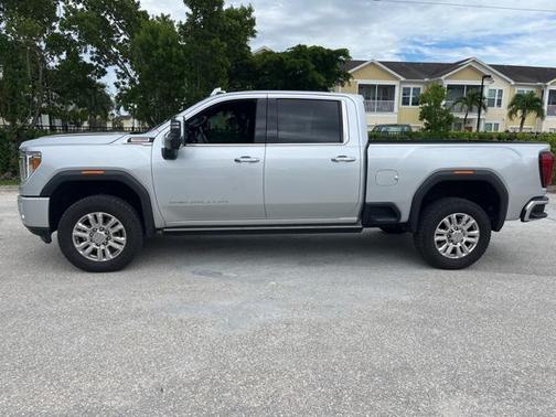 2022 GMC Sierra 3500 Denali