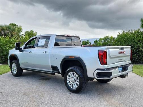 2022 GMC Sierra 3500 Denali