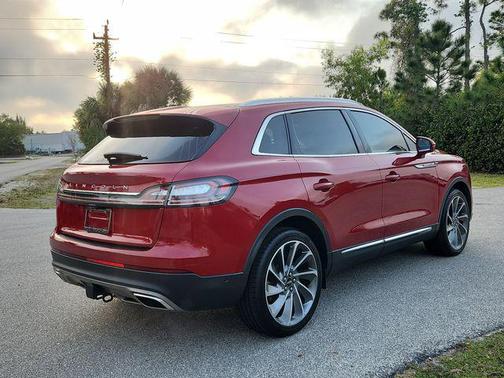 2021 Lincoln Nautilus Reserve