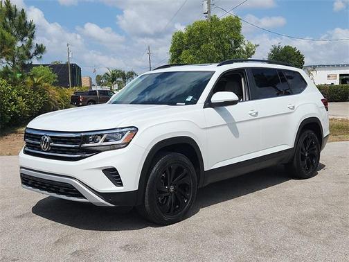 2023 Volkswagen Atlas 3.6L SE w/Technology