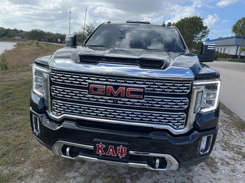 2023 GMC Sierra 2500 Denali