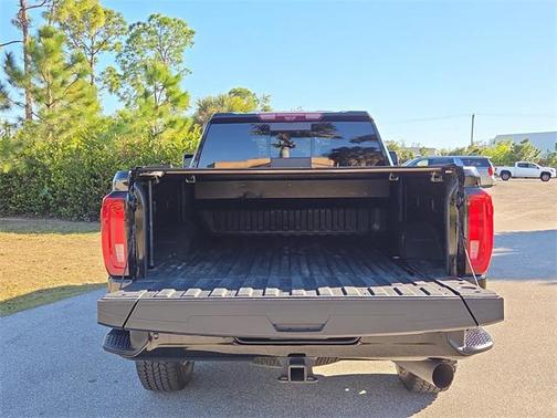 2023 GMC Sierra 2500 Denali