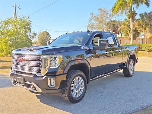 2023 GMC Sierra 2500 Denali