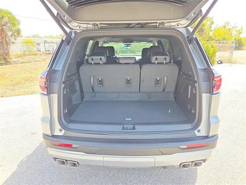 2026 GMC Acadia Elevation FWD