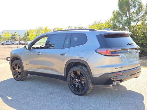 2026 GMC Acadia Elevation FWD