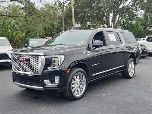 2022 GMC Yukon XL Denali