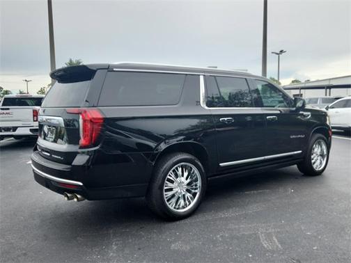 2022 GMC Yukon XL Denali