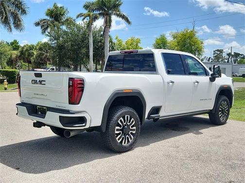 2025 GMC Sierra 2500 Denali Ultimate