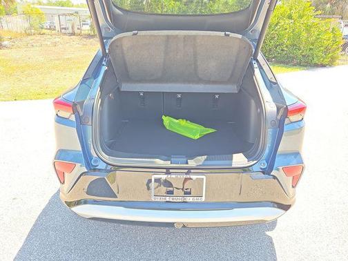 Ocean Blue Metallic 2026 Buick Envista Sport Touring FWD