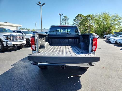 2025 GMC Sierra 1500 SLE