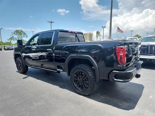 2022 GMC Sierra 2500 Denali